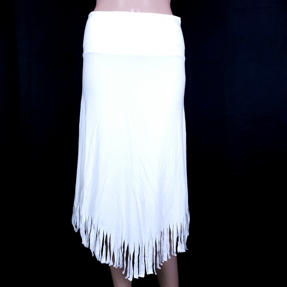 Women Skirt A-Line Solid Fringe Color White Size L